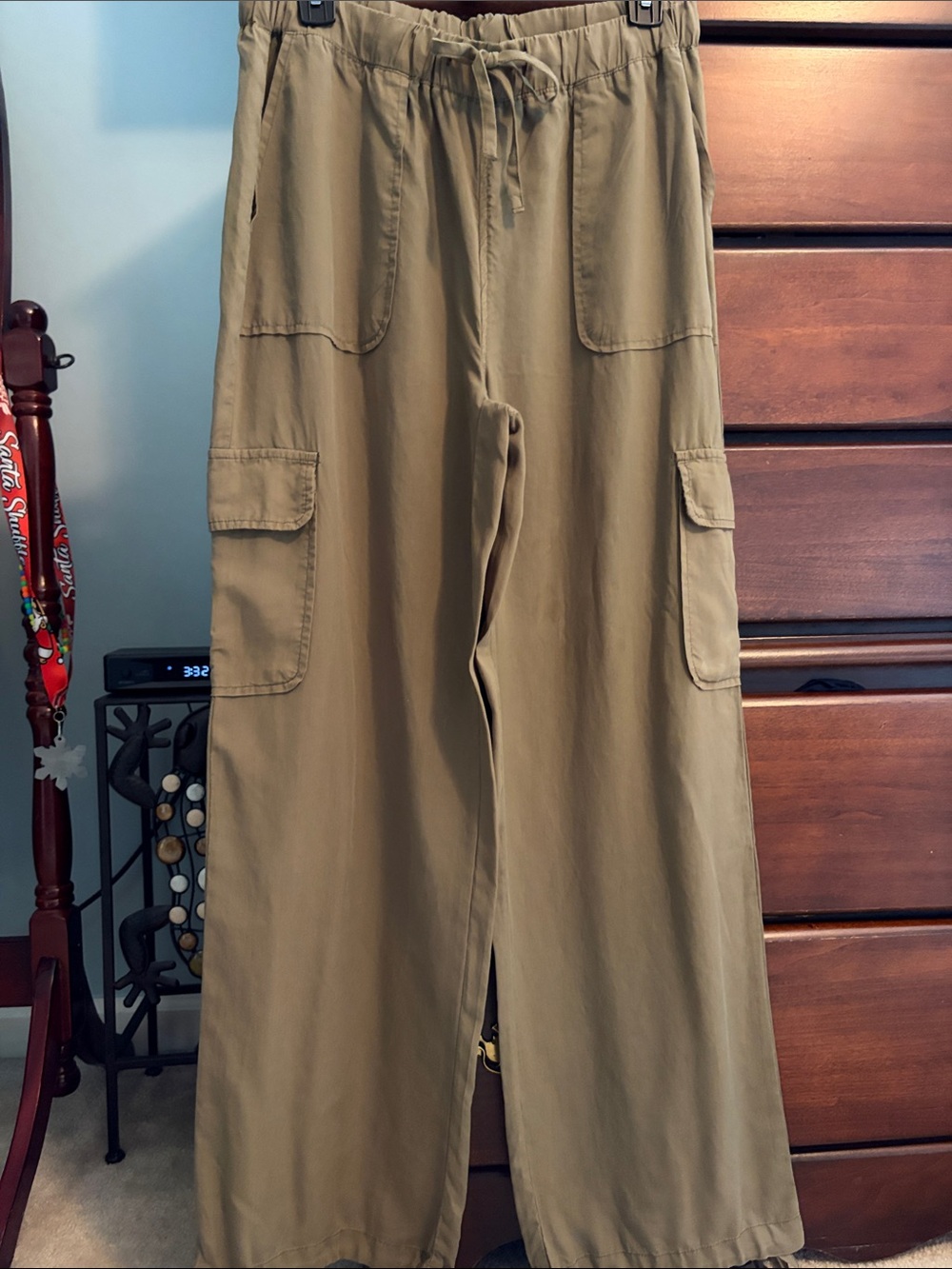 Women's Casual Drawstring Cargo Pants in Olive Brown! Worn Once! Size M
